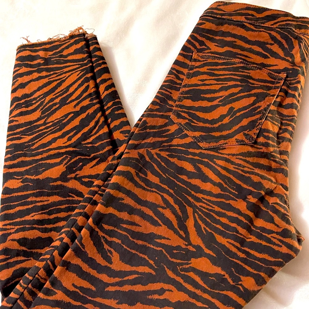 H&M terracotta and black denim pants